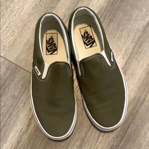 Vans classic slips ons